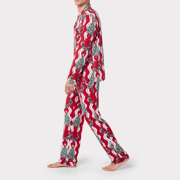 Mens' Red & White Wreath & Tree Stripe Print Long Pj Set - Picture 4 of 4